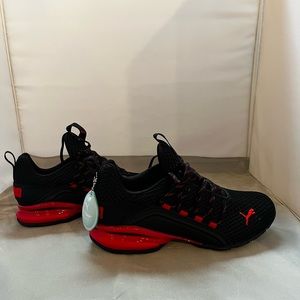 Puma Axelion brand new with box